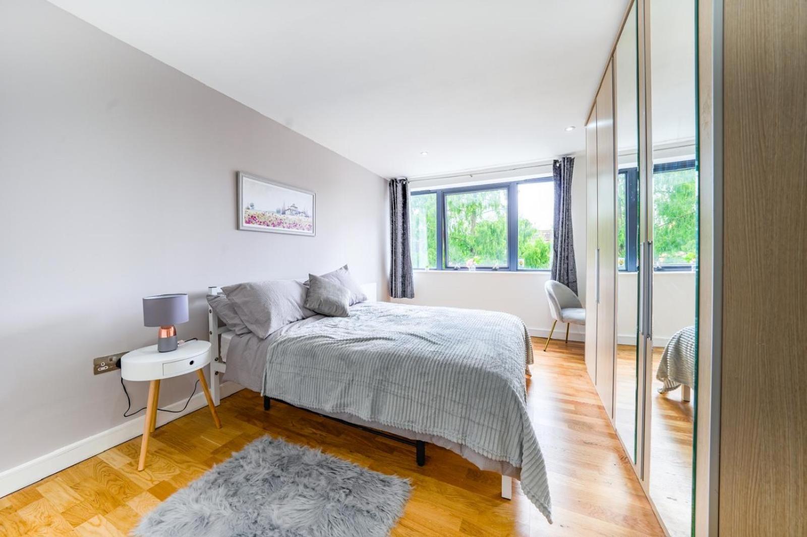 London Euston Luxury Apt Esterno foto